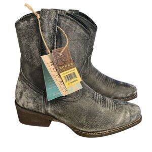 Roper Dusty Women’s Snip Toe Western Boots Black Leather Size 5 Distressed New